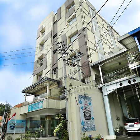 D'Kalpa Hotel Demangan Джокьякарта Экстерьер фото