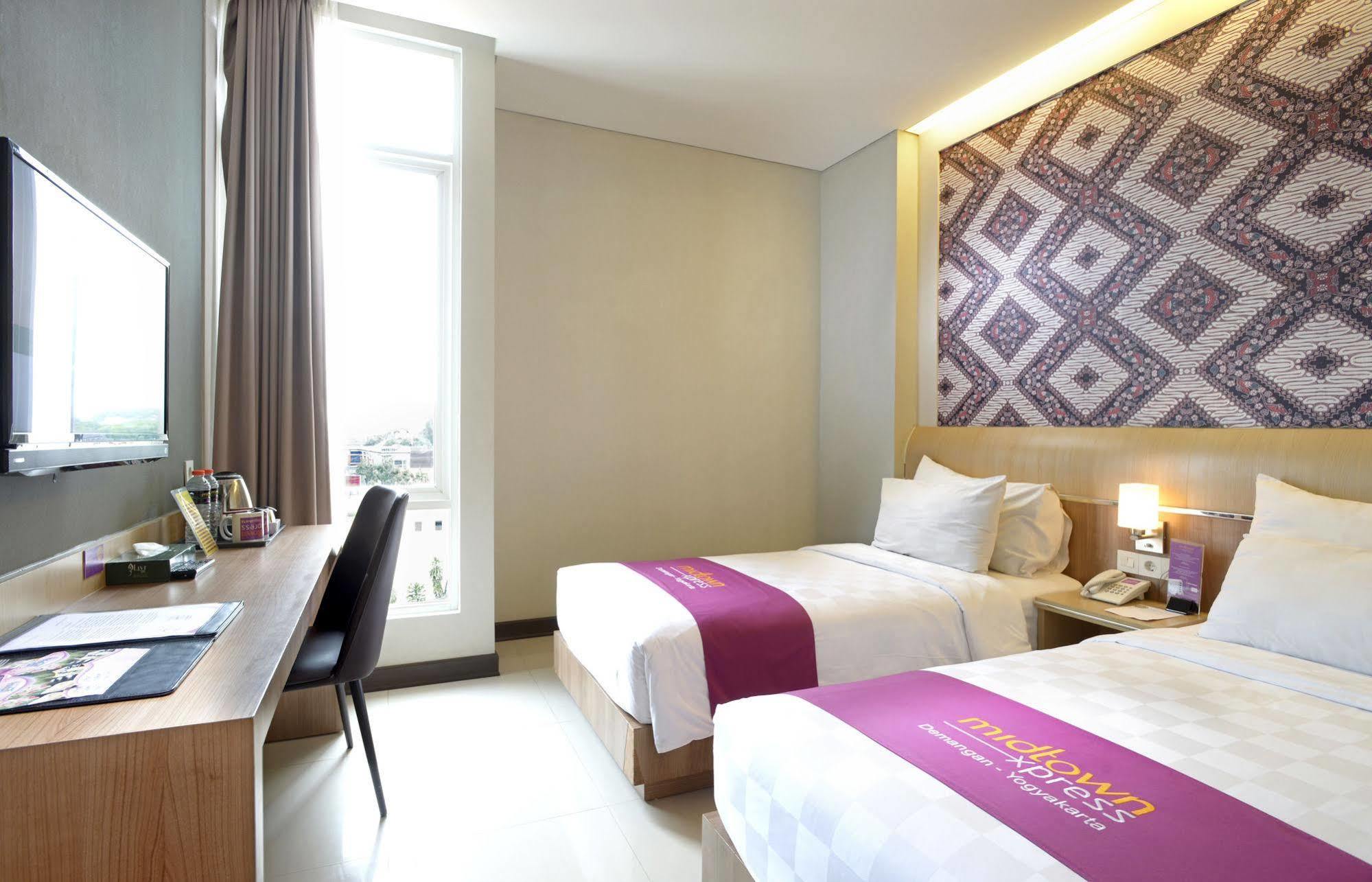 D'Kalpa Hotel Demangan Джокьякарта Экстерьер фото